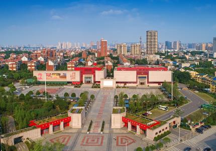  Spring Hunan Lei Feng Memorial Hall. Photographed by Xiao Yi