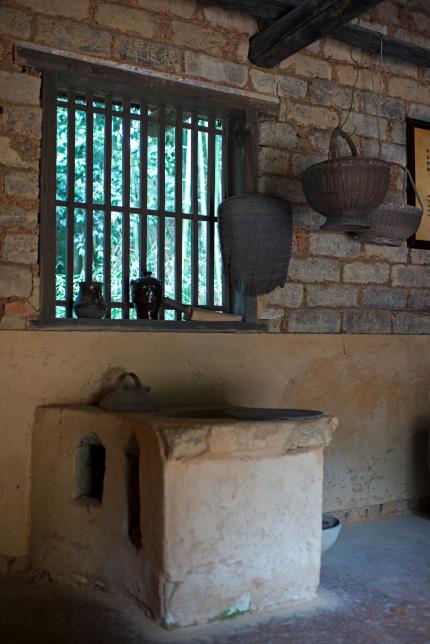  Kitchen of Lei Feng's former residence. Photographed by Xiao Yi